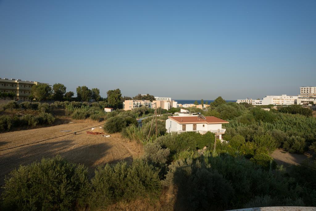 Aphrodite Apartments Kallithea  Exterior photo