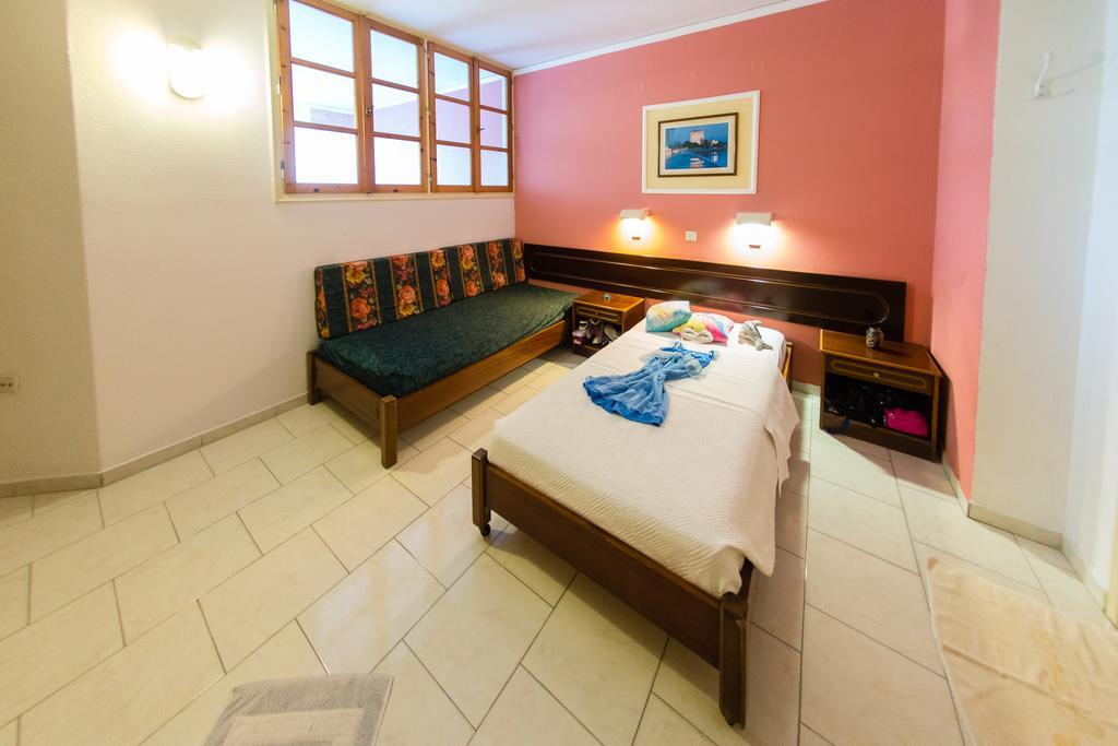 Aphrodite Apartments Kallithea  Exterior photo