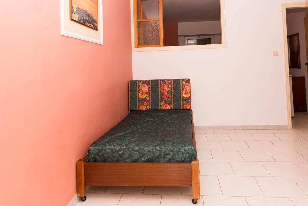 Aphrodite Apartments Kallithea  Room photo